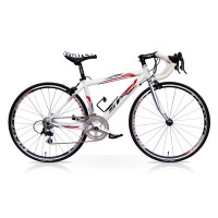 Smp corsa bambino, disponibile con ruote da 20, 22, 24 o 26, con cambio Campagnolo Xenon o similare, oppure Microshift o Shimano Tiagra. Ruote con copertoncino. Varie colorazioni disponibili.