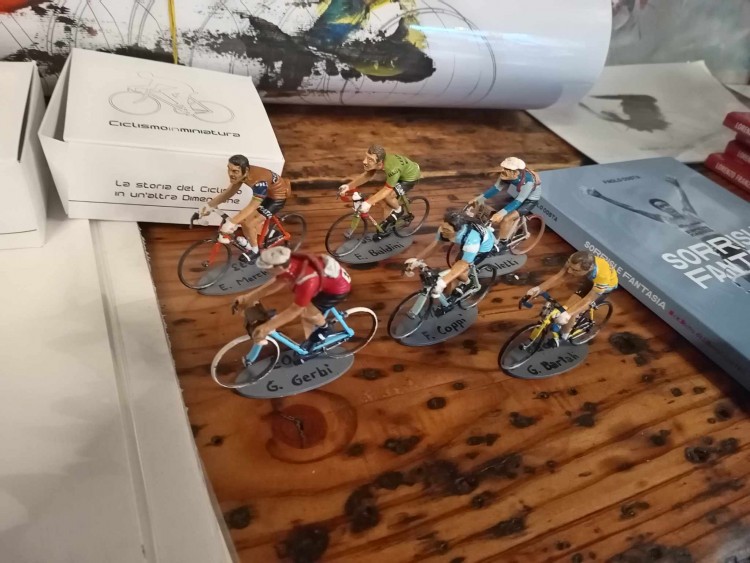 mini ciclisti
